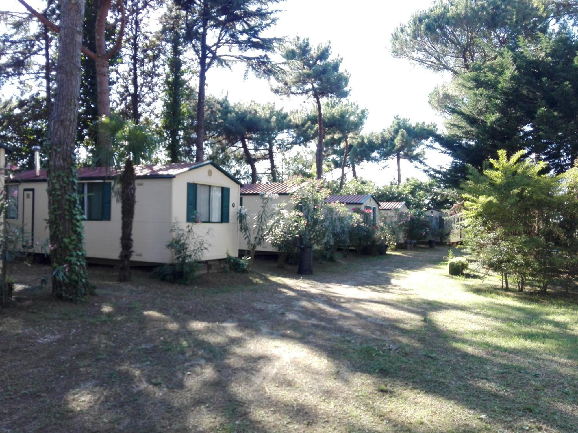 Villaggio Mithos Misano Adriatico Luaran gambar