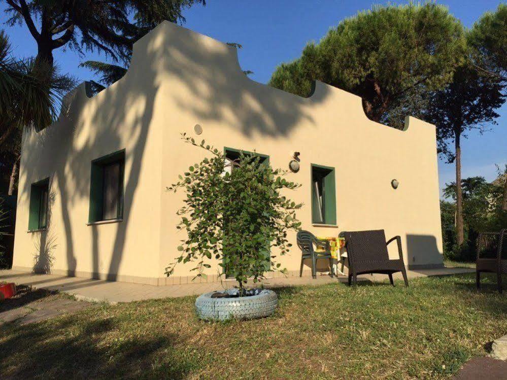 Villaggio Mithos Misano Adriatico Luaran gambar