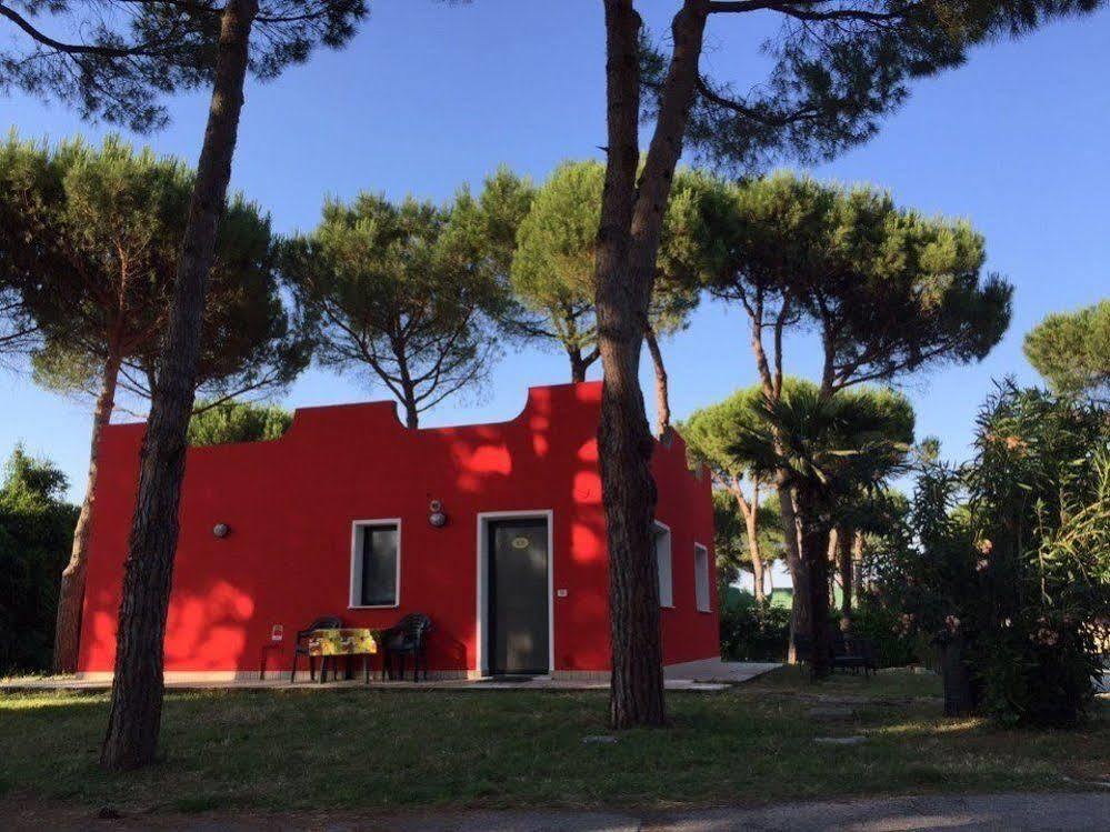 Villaggio Mithos Misano Adriatico Luaran gambar
